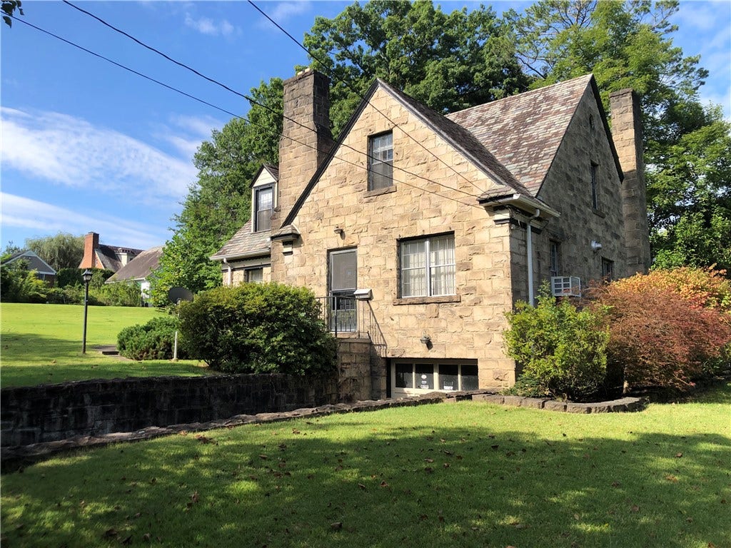 51 LINDEN PL, Uniontown, PA 15401
