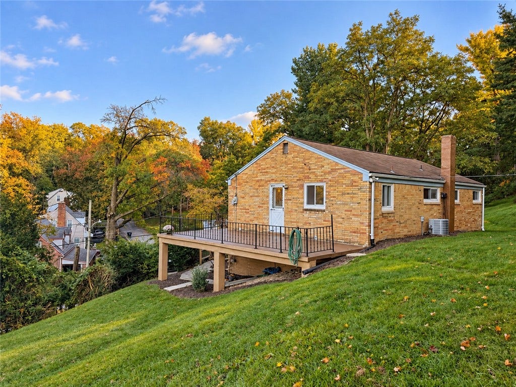 2007 Hillcrest St, Bethel Park, PA 15102