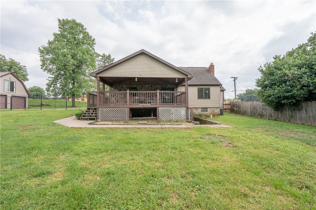 426 Dick Station Rd, Irwin, PA 15642