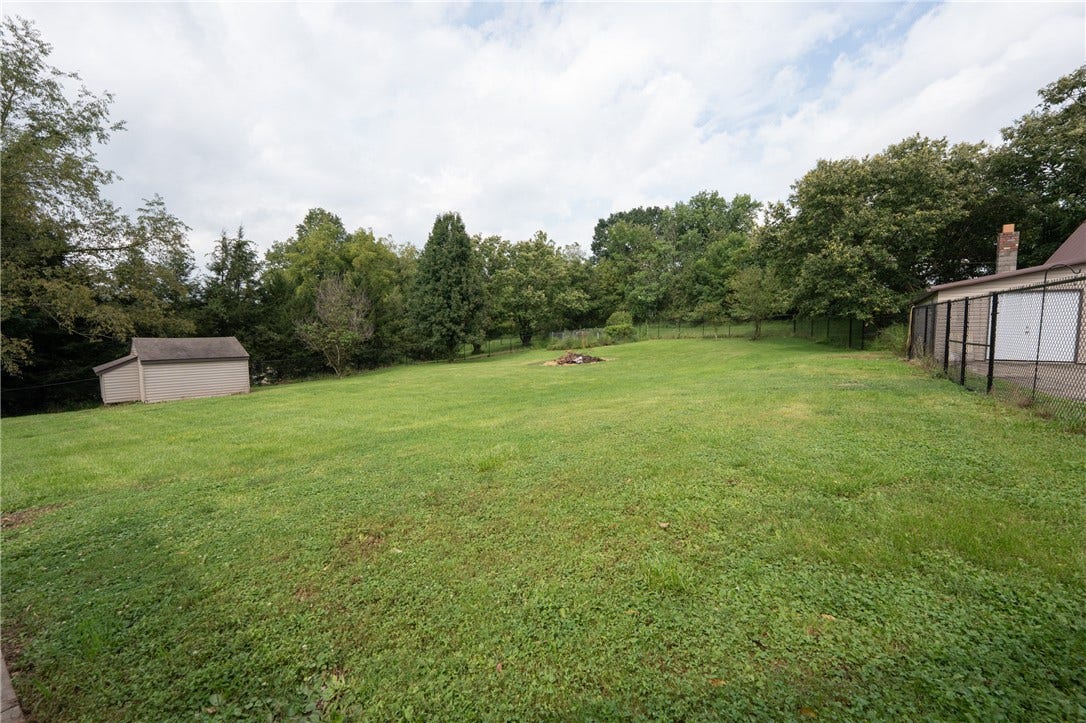 426 Dick Station Rd, Irwin, PA 15642