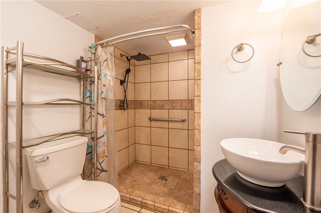 426 Dick Station Rd, Irwin, PA 15642
