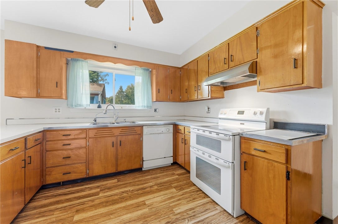 17 Grandview Terrace, Uniontown, PA 15401
