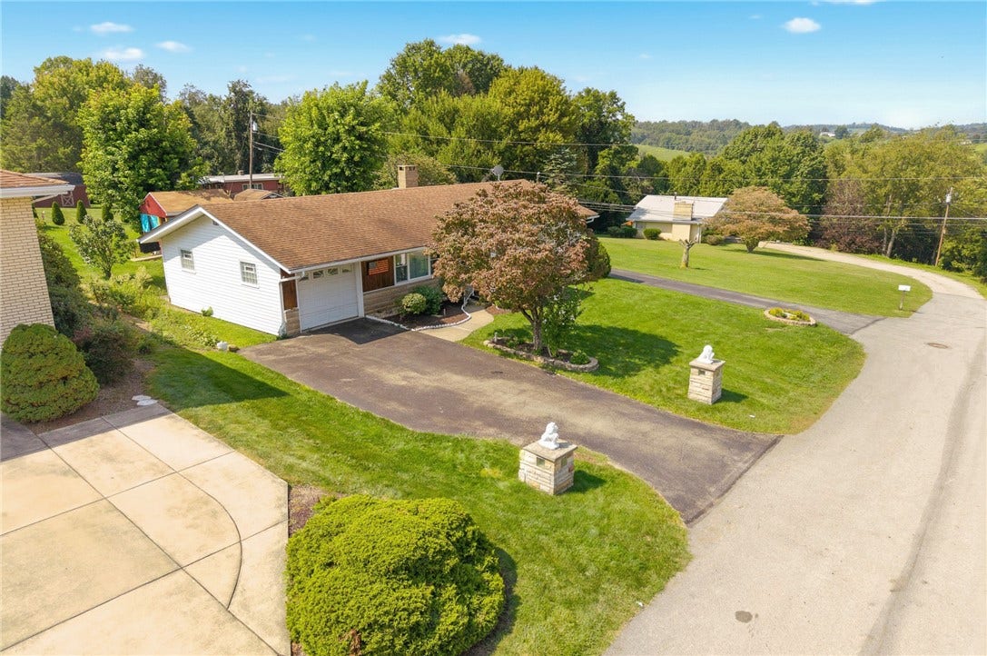 17 Grandview Terrace, Uniontown, PA 15401