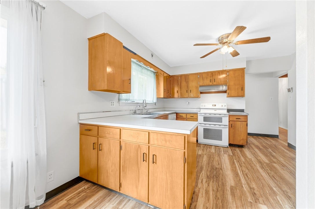 17 Grandview Terrace, Uniontown, PA 15401