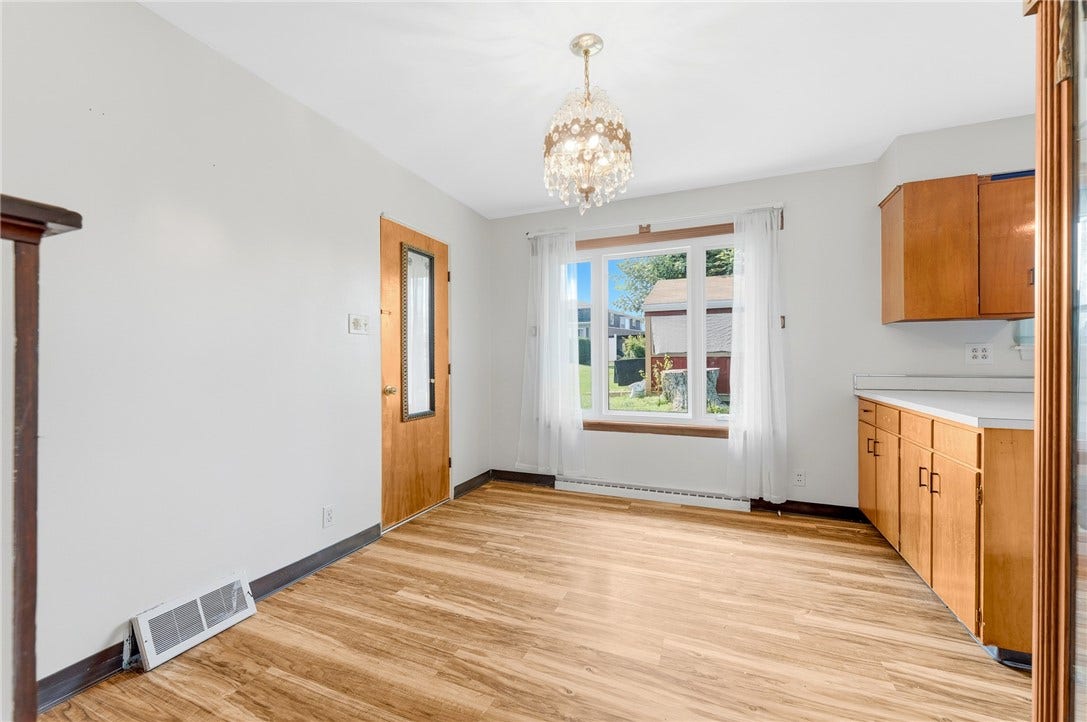 17 Grandview Terrace, Uniontown, PA 15401