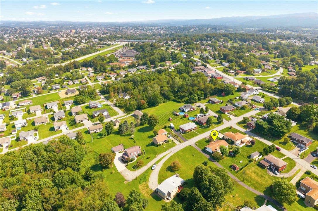 17 Grandview Terrace, Uniontown, PA 15401
