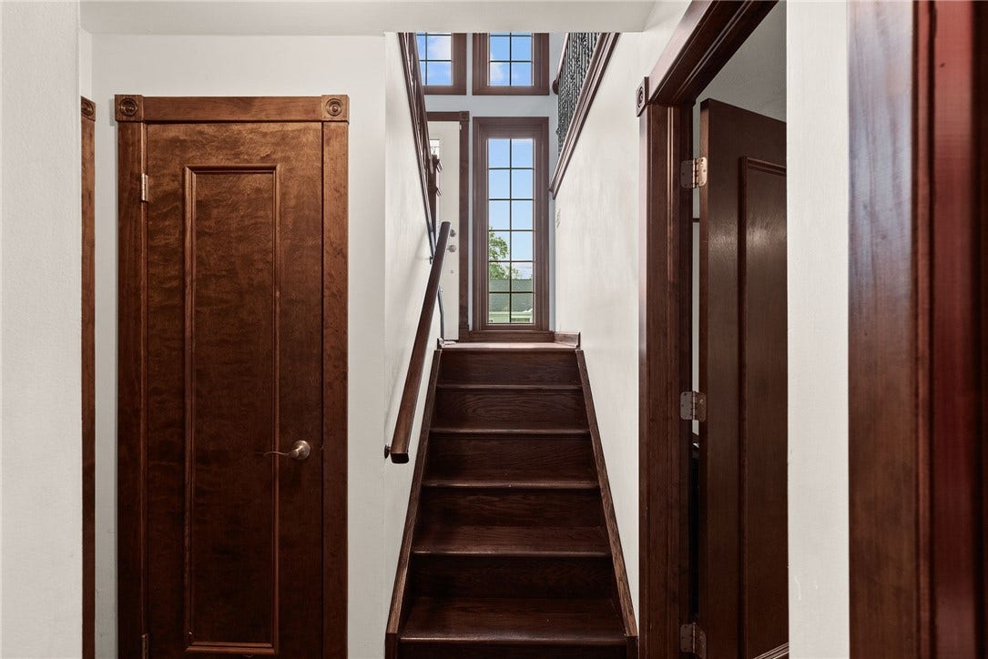 114 Kuchinic St., Venetia, PA 15367