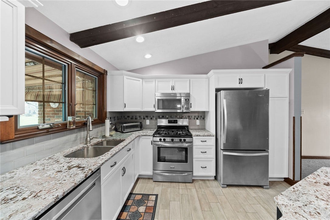 114 Kuchinic St., Venetia, PA 15367