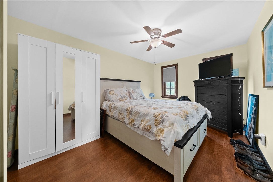 114 Kuchinic St., Venetia, PA 15367