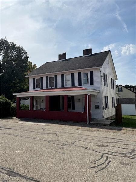 424-426 Cassett Ave, Jeannette, PA 15644