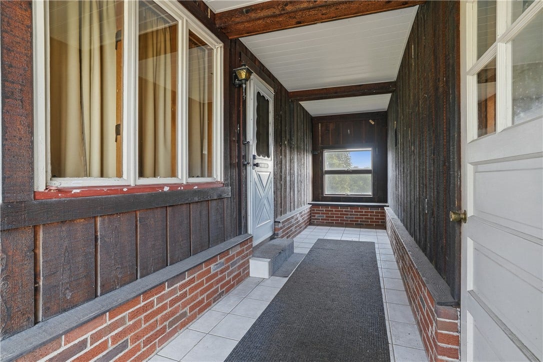 1210 Mount Pleasant Rd, West Newton, PA 15089