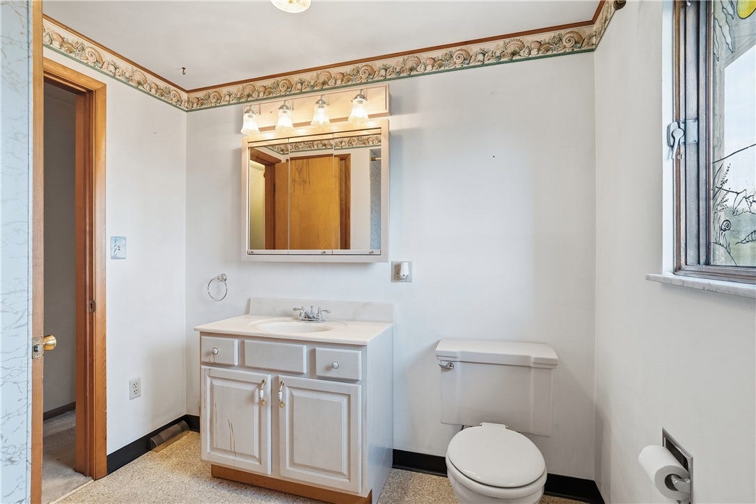1210 Mount Pleasant Rd, West Newton, PA 15089