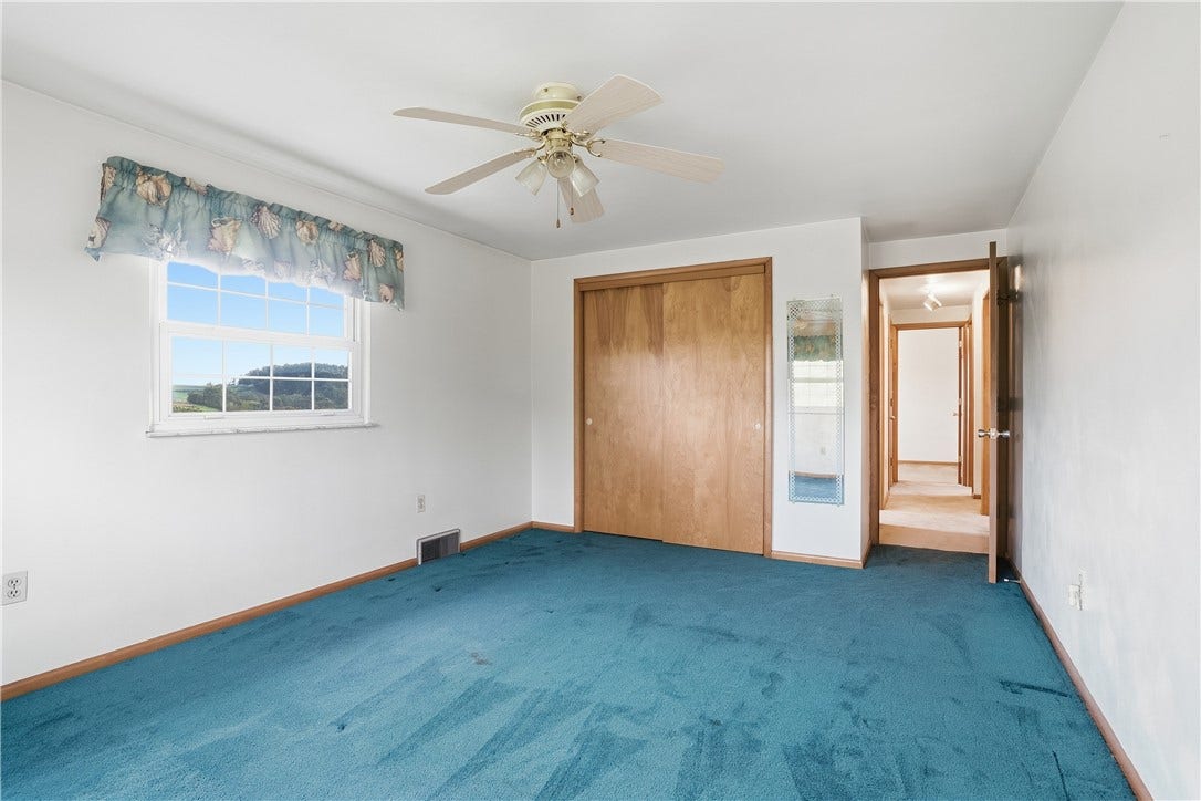 1210 Mount Pleasant Rd, West Newton, PA 15089