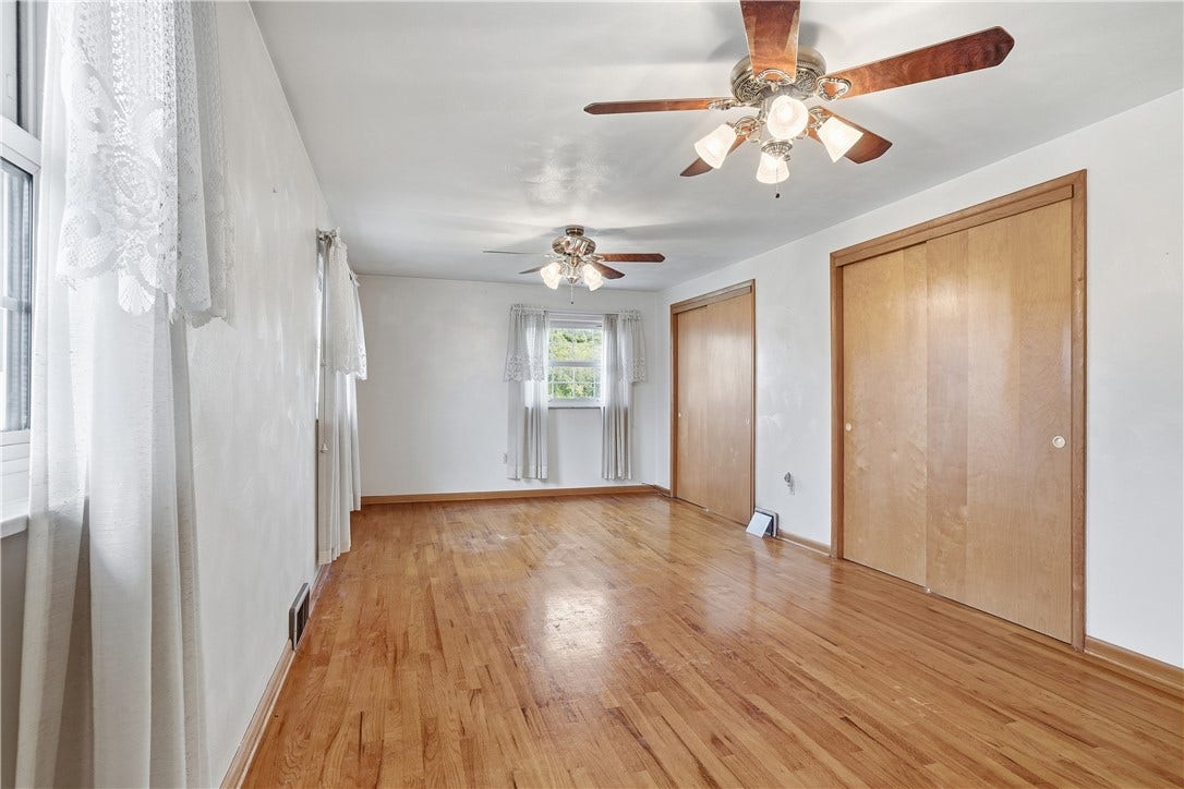 1210 Mount Pleasant Rd, West Newton, PA 15089