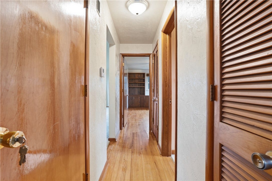 1210 Mount Pleasant Rd, West Newton, PA 15089
