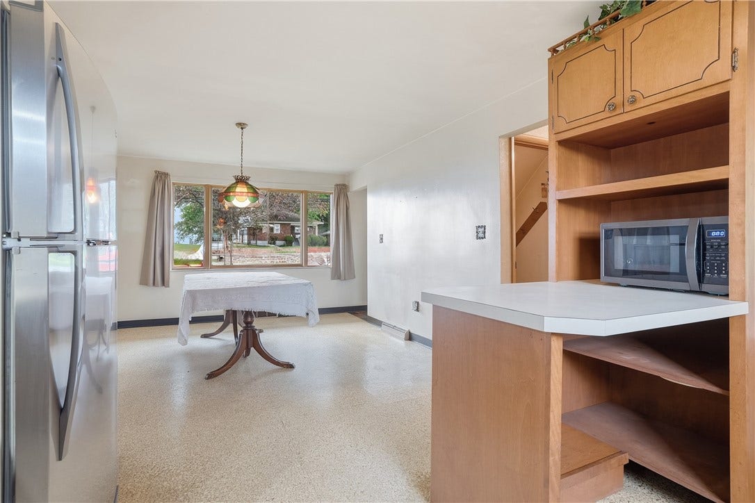 1210 Mount Pleasant Rd, West Newton, PA 15089