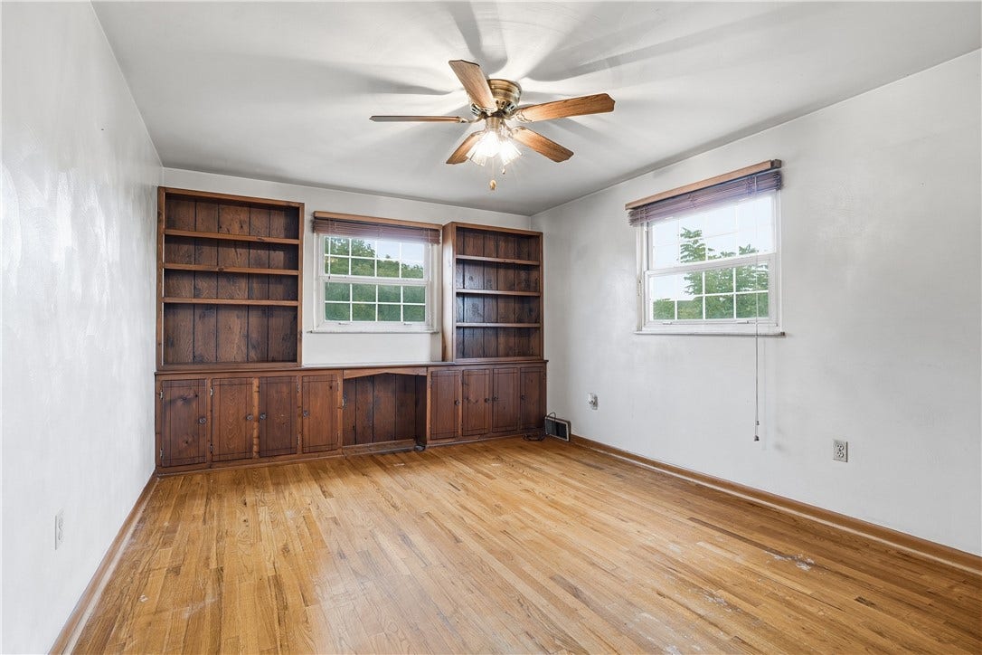 1210 Mount Pleasant Rd, West Newton, PA 15089