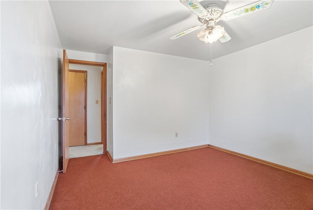 1210 Mount Pleasant Rd, West Newton, PA 15089