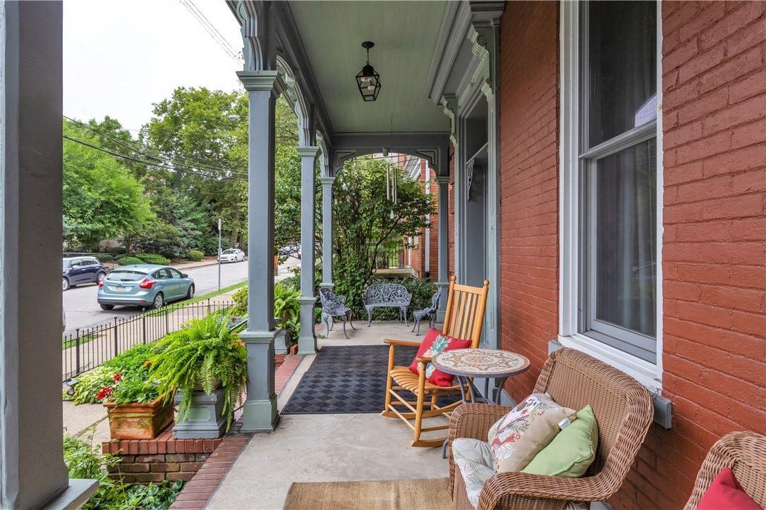 6016 Walnut St, Pittsburgh, PA 15206