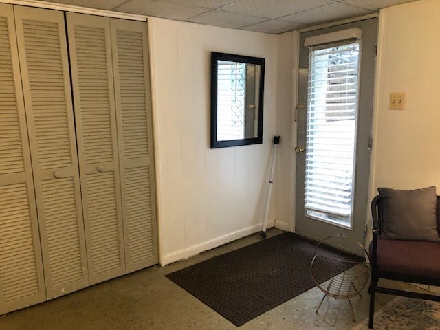 6016 Walnut St, Pittsburgh, PA 15206