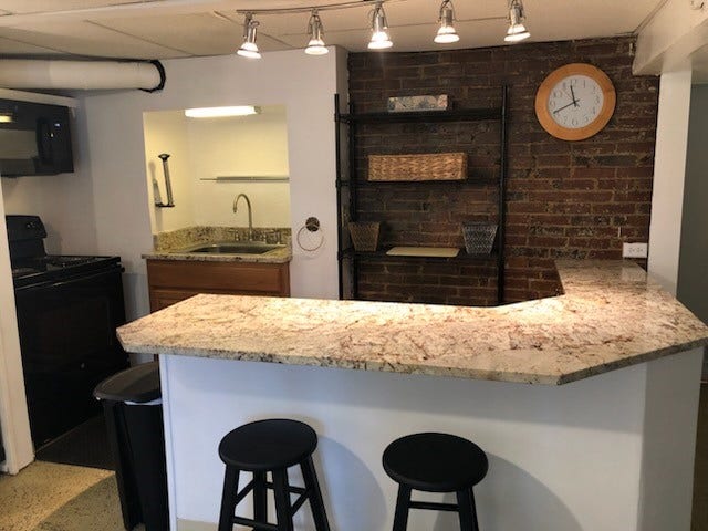 6016 Walnut St, Pittsburgh, PA 15206