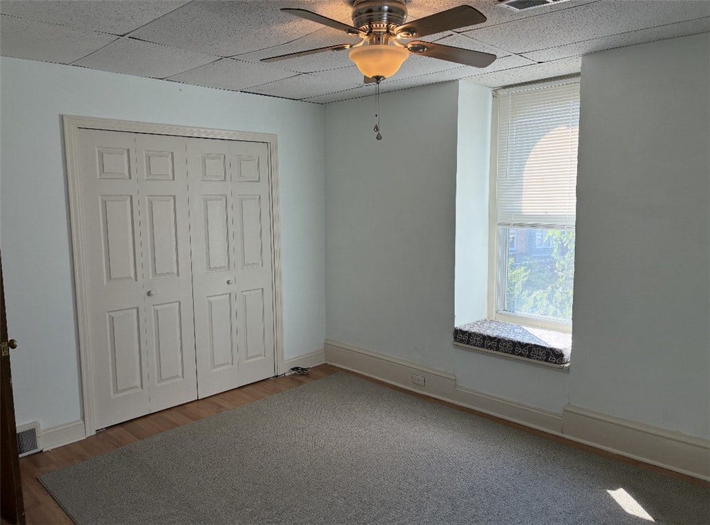6016 Walnut St, Pittsburgh, PA 15206