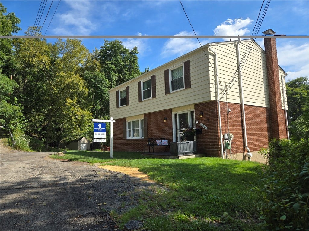 3941 Drexel, Pittsburgh, PA 15212 Quiet street. Suburban feel. City convenience