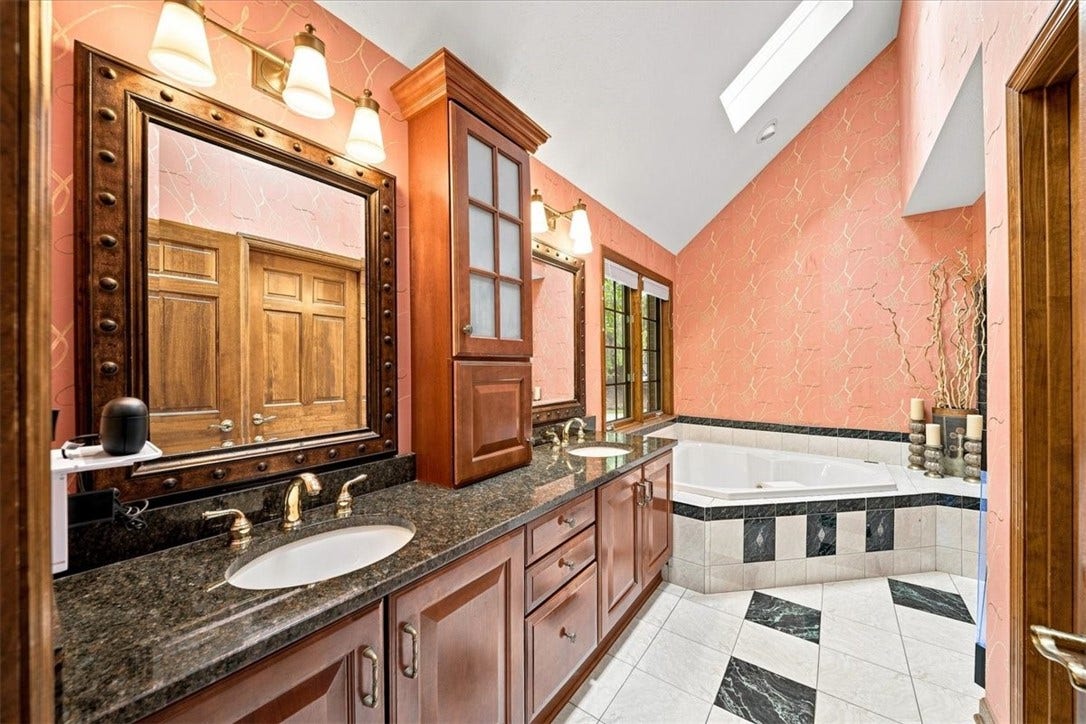 114 Hidden Valley Ct, Sewickley, PA 15143