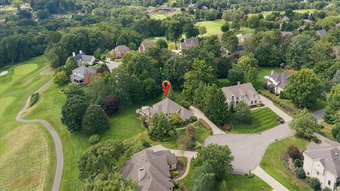 114 Hidden Valley Ct, Sewickley, PA 15143