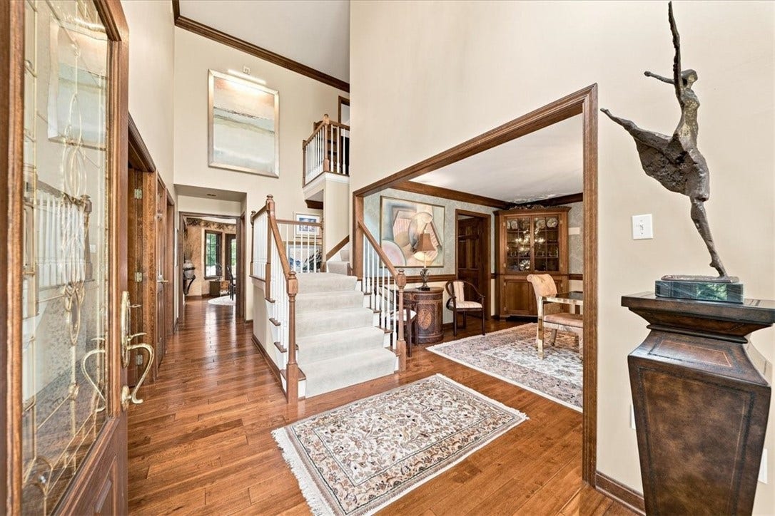 114 Hidden Valley Ct, Sewickley, PA 15143