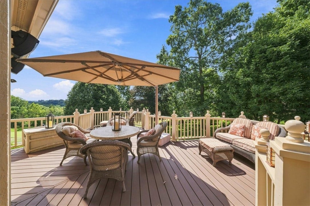 114 Hidden Valley Ct, Sewickley, PA 15143