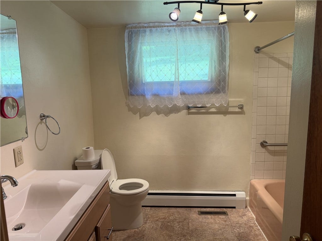 311 Whitetail Ln, Greensburg, PA 15601