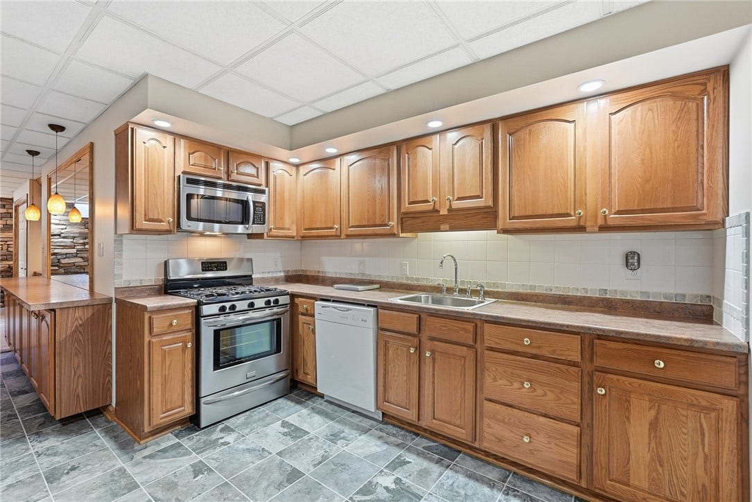 3360 Evergreen Road, Pittsburgh, PA 15237