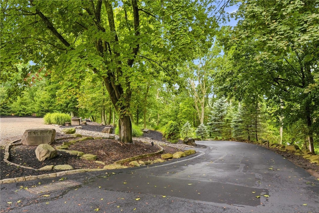 3360 Evergreen Road, Pittsburgh, PA 15237