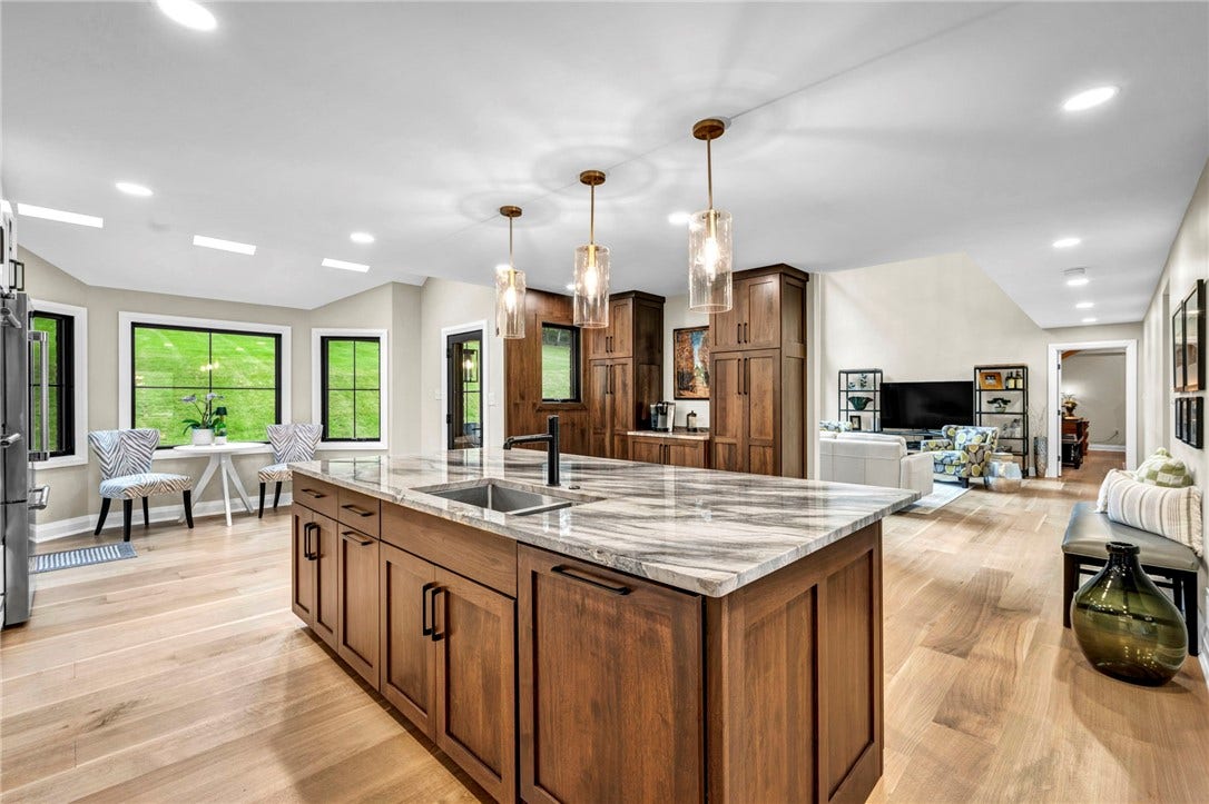 429 Church Hill Rd, Venetia, PA 15367