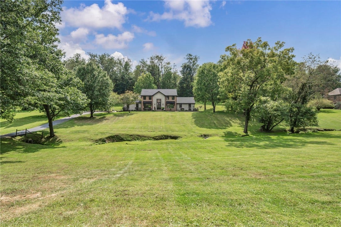 429 Church Hill Rd, Venetia, PA 15367