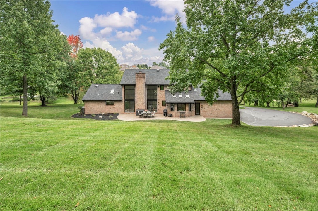 429 Church Hill Rd, Venetia, PA 15367