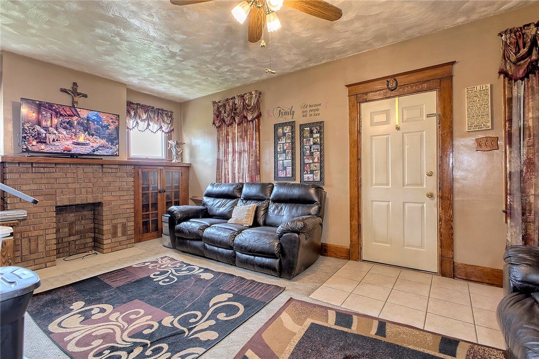 168 E Askren Street, Uniontown, PA 15401