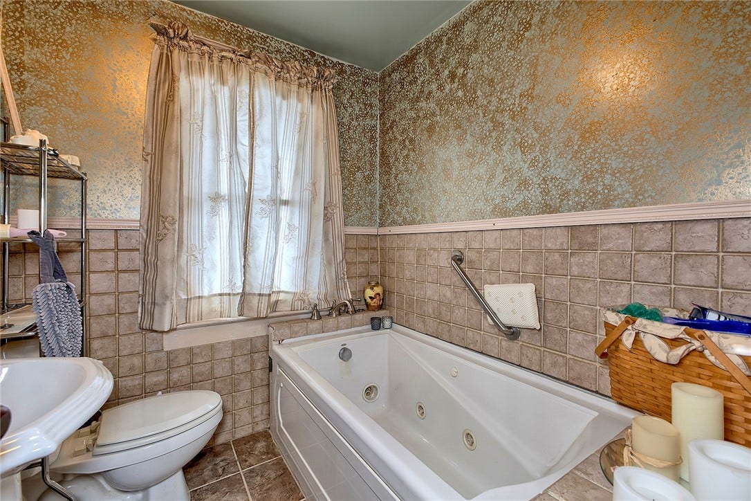 168 E Askren Street, Uniontown, PA 15401