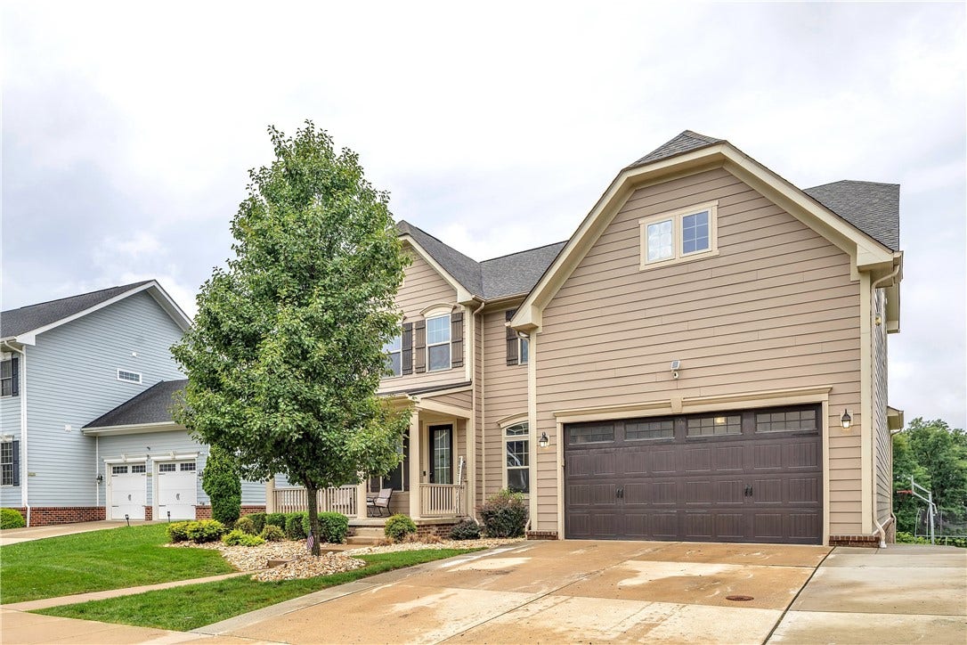 602 Chilliwack Ln, Mars, PA 16046