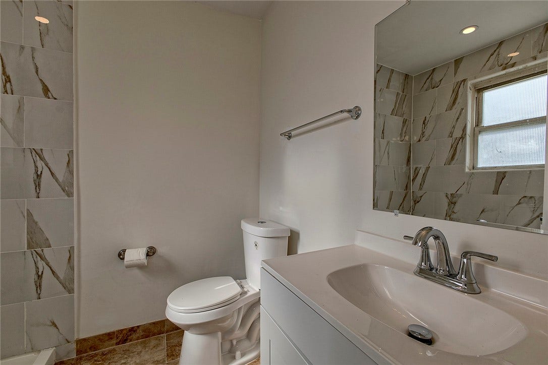 229 Crossland Avenue, Uniontown, PA 15401