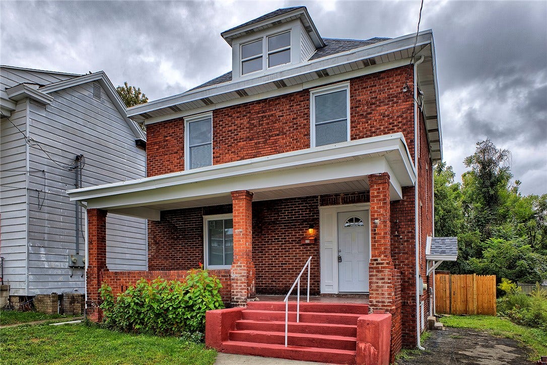 229 Crossland Avenue, Uniontown, PA 15401