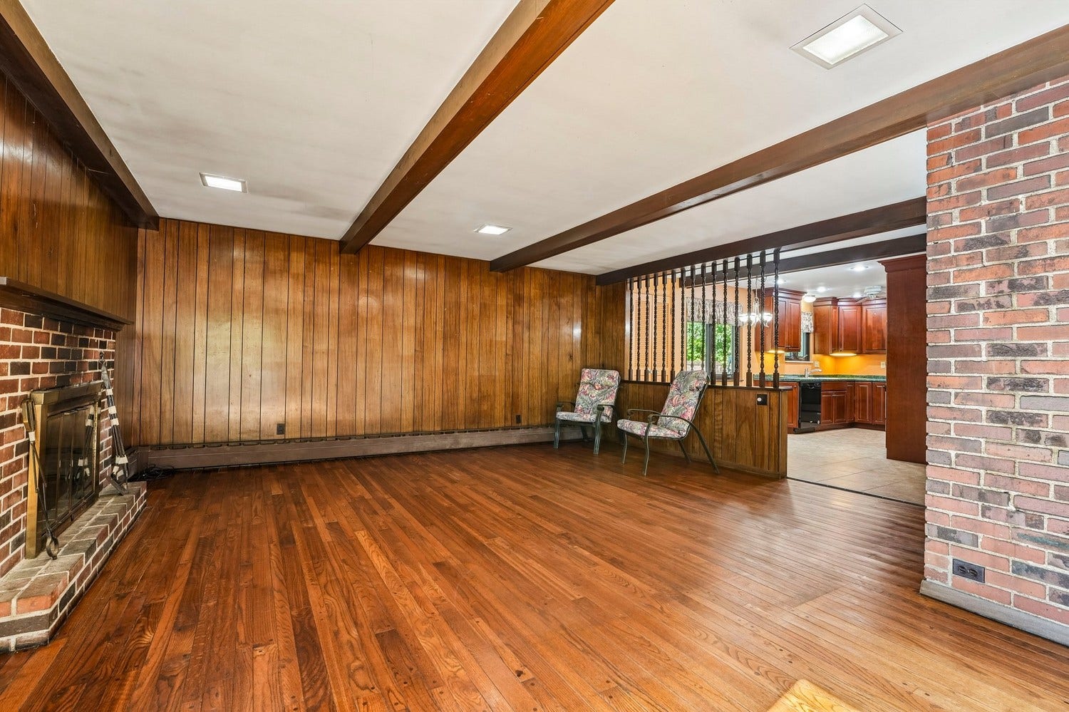 256 Cascade Road, Pittsburgh, PA 15221 256 Cascade Road, Pittsburgh, PA 15221