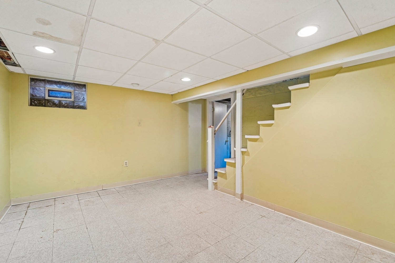 256 Cascade Road, Pittsburgh, PA 15221 256 Cascade Road, Pittsburgh, PA 15221
