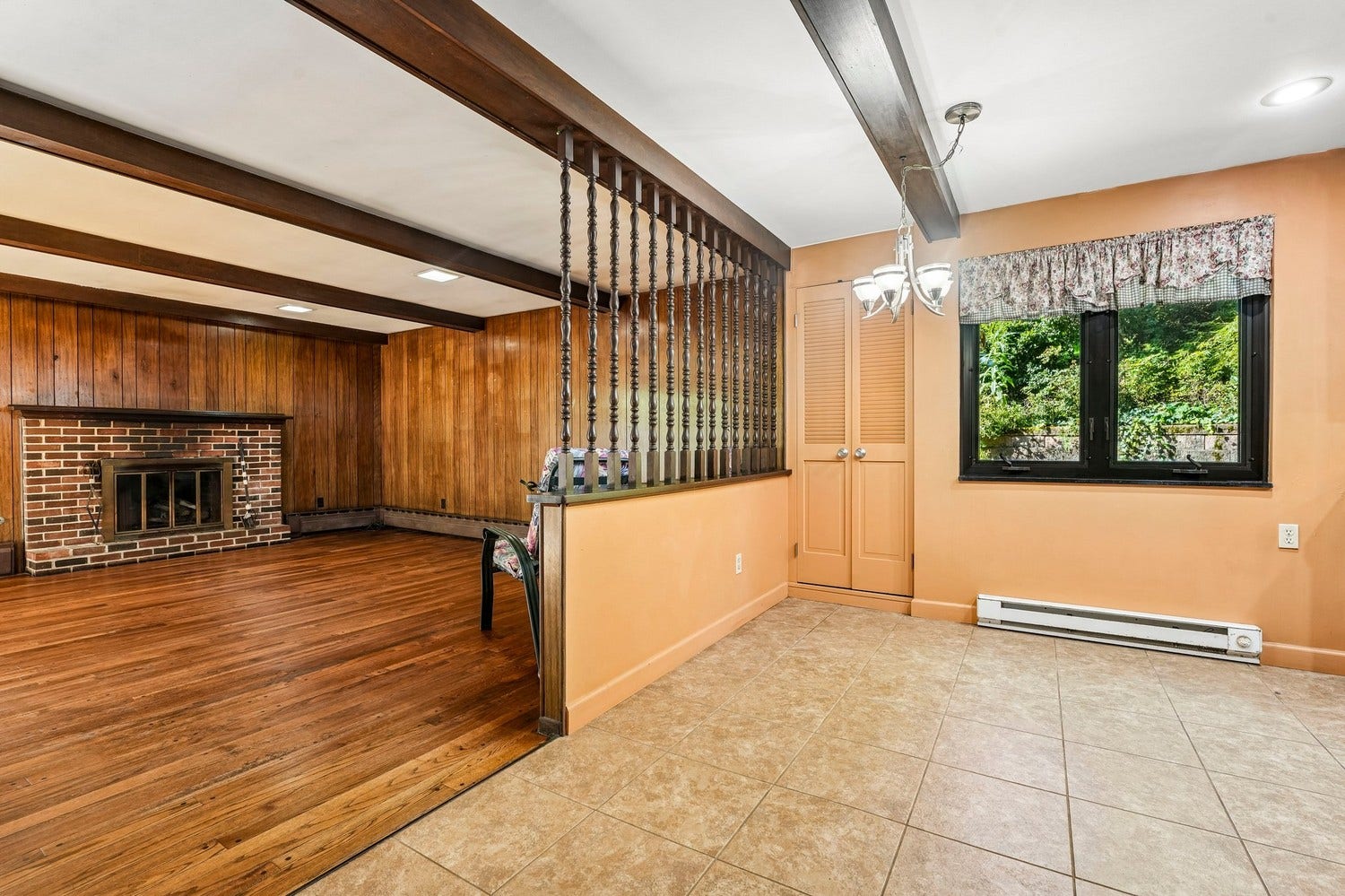 256 Cascade Road, Pittsburgh, PA 15221 256 Cascade Road, Pittsburgh, PA 15221