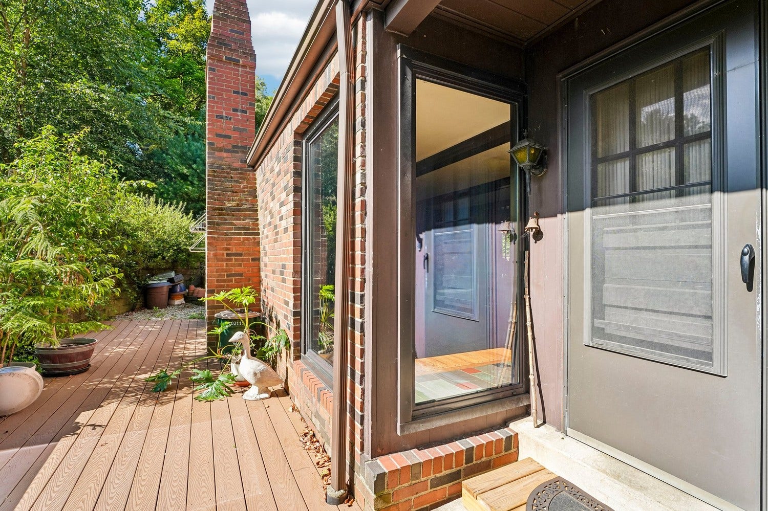 256 Cascade Road, Pittsburgh, PA 15221 256 Cascade Road, Pittsburgh, PA 15221