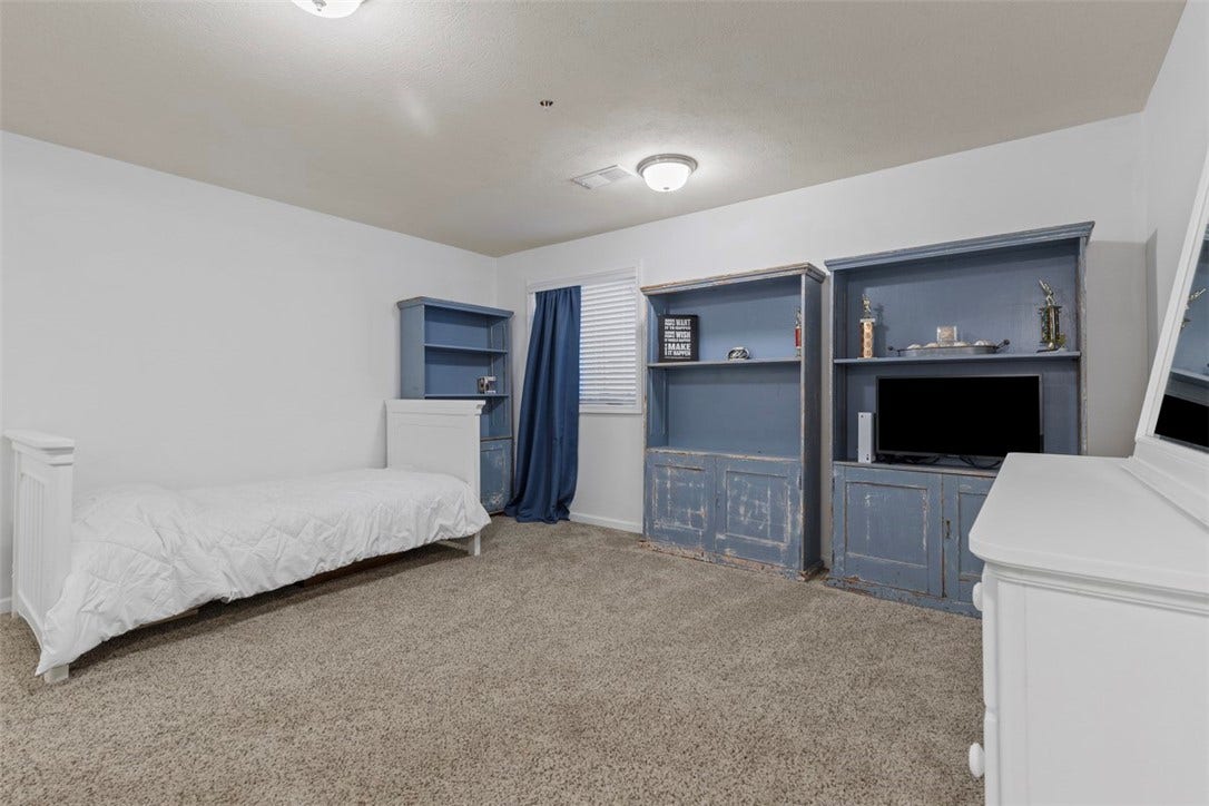 86 Kensington Drive, Pittsburgh, PA 15237 86 Kensington Drive, Pittsburgh, PA 15237