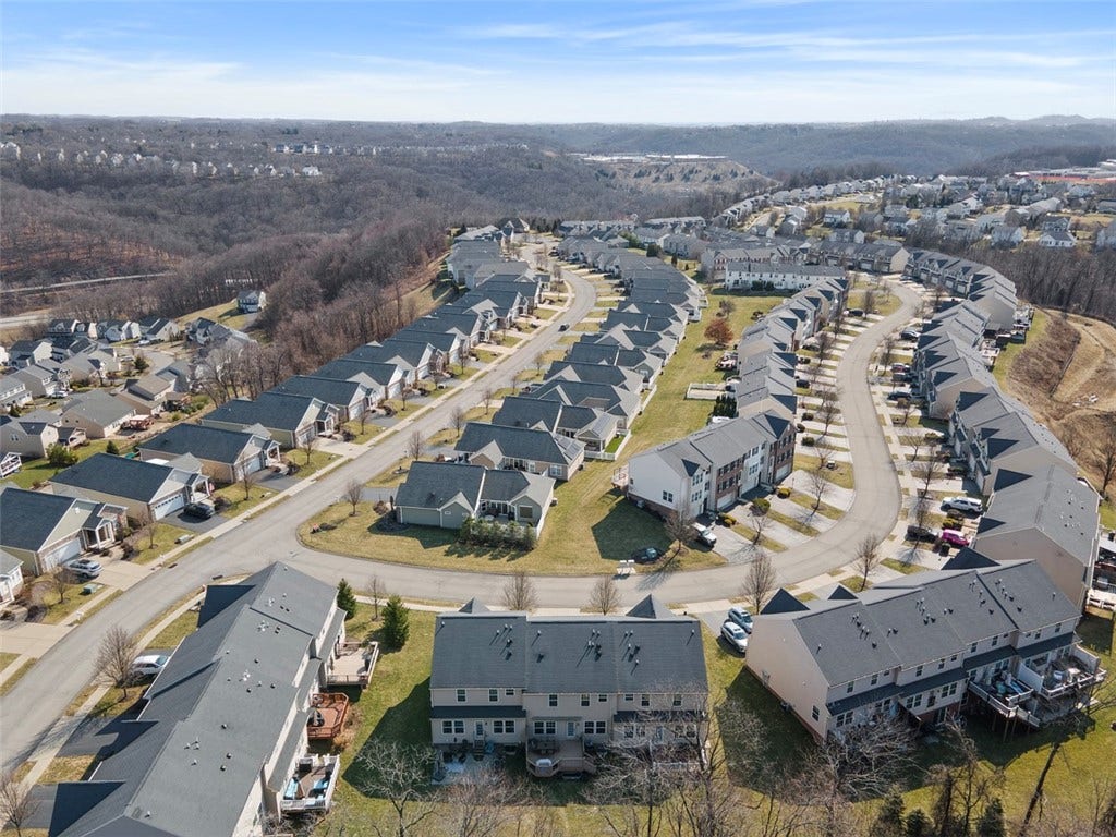86 Kensington Drive, Pittsburgh, PA 15237 86 Kensington Drive, Pittsburgh, PA 15237