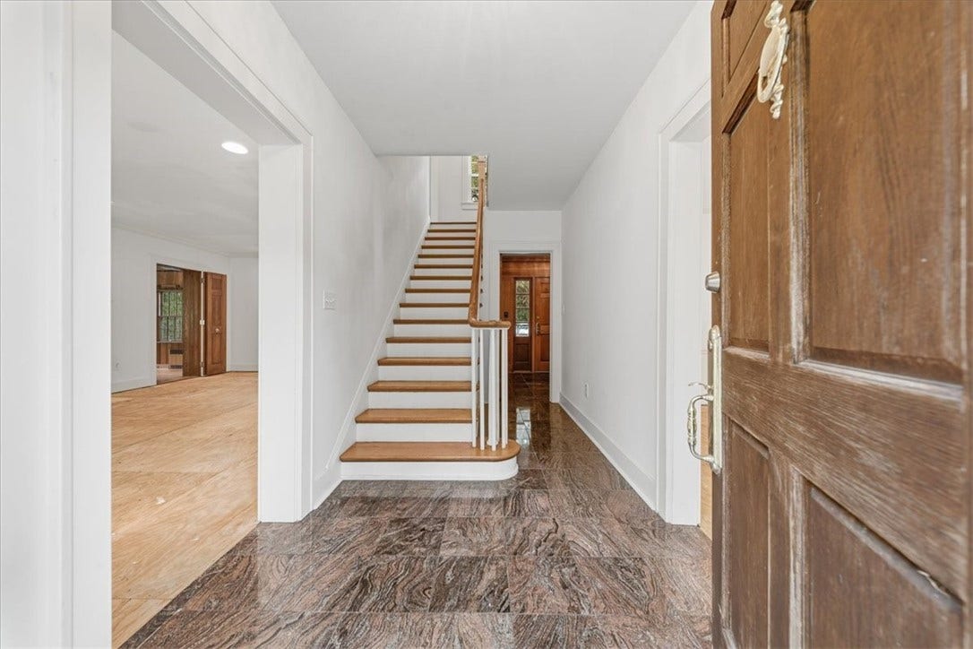 4448 Mount Royal Blvd, Allison Park, PA 15101