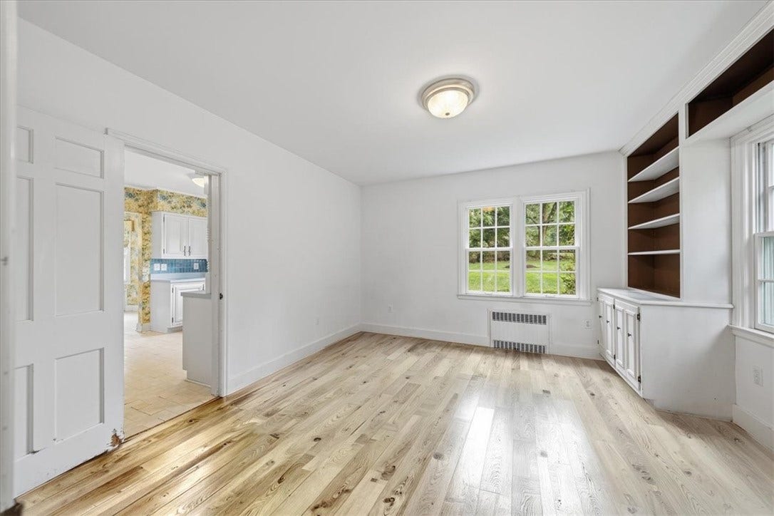 4448 Mount Royal Blvd, Allison Park, PA 15101
